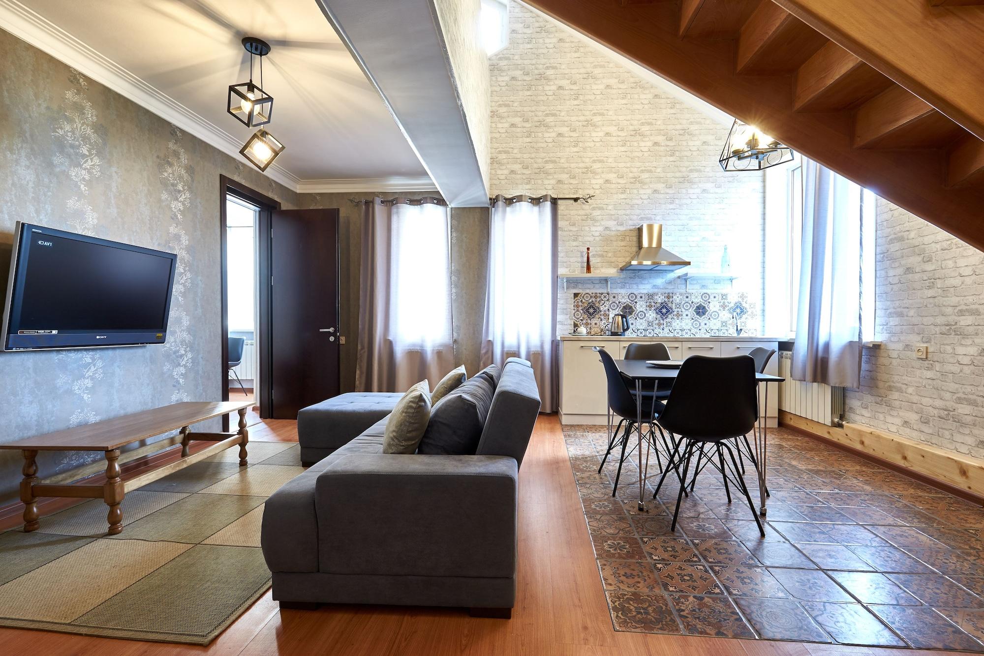 Iliani Hotel Тбілісі Екстер'єр фото