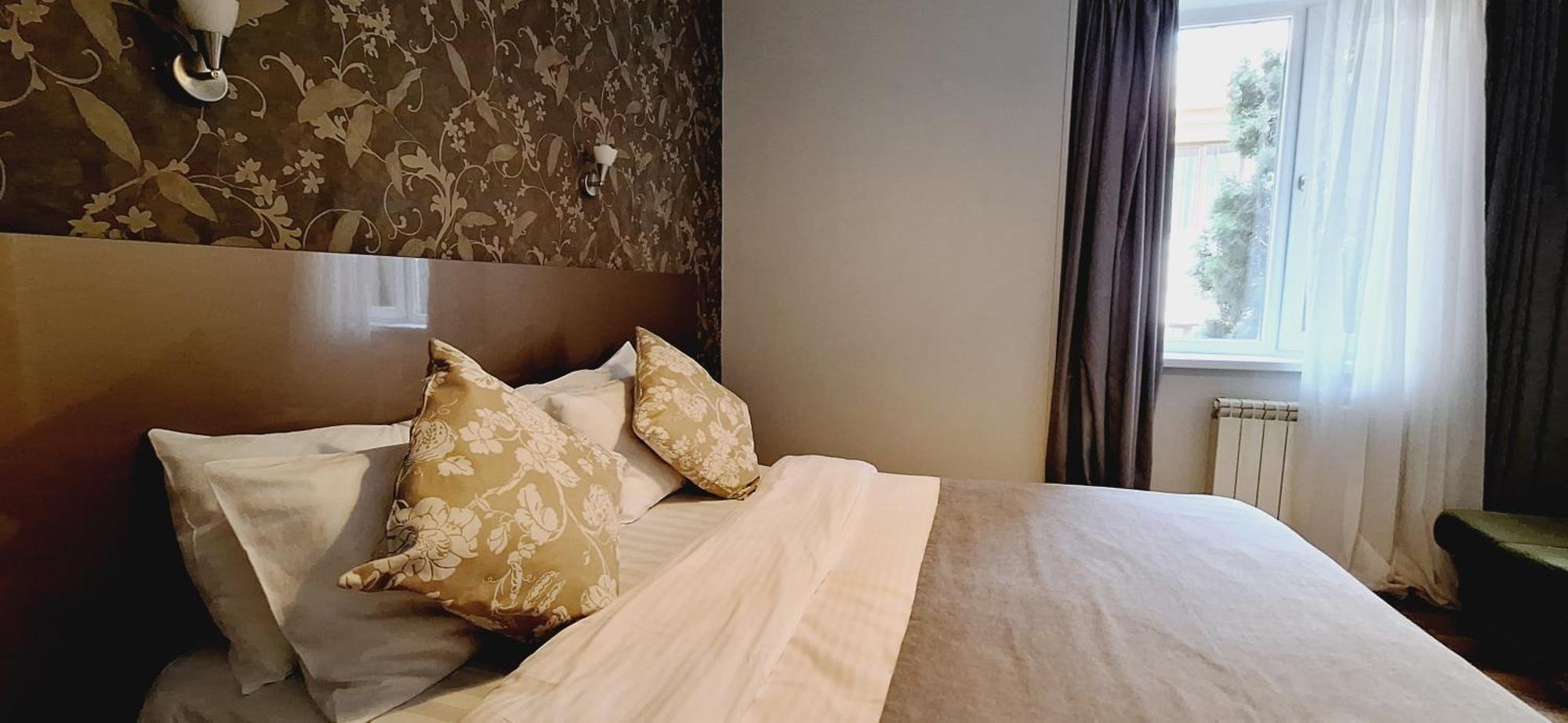 Iliani Hotel Тбілісі Екстер'єр фото