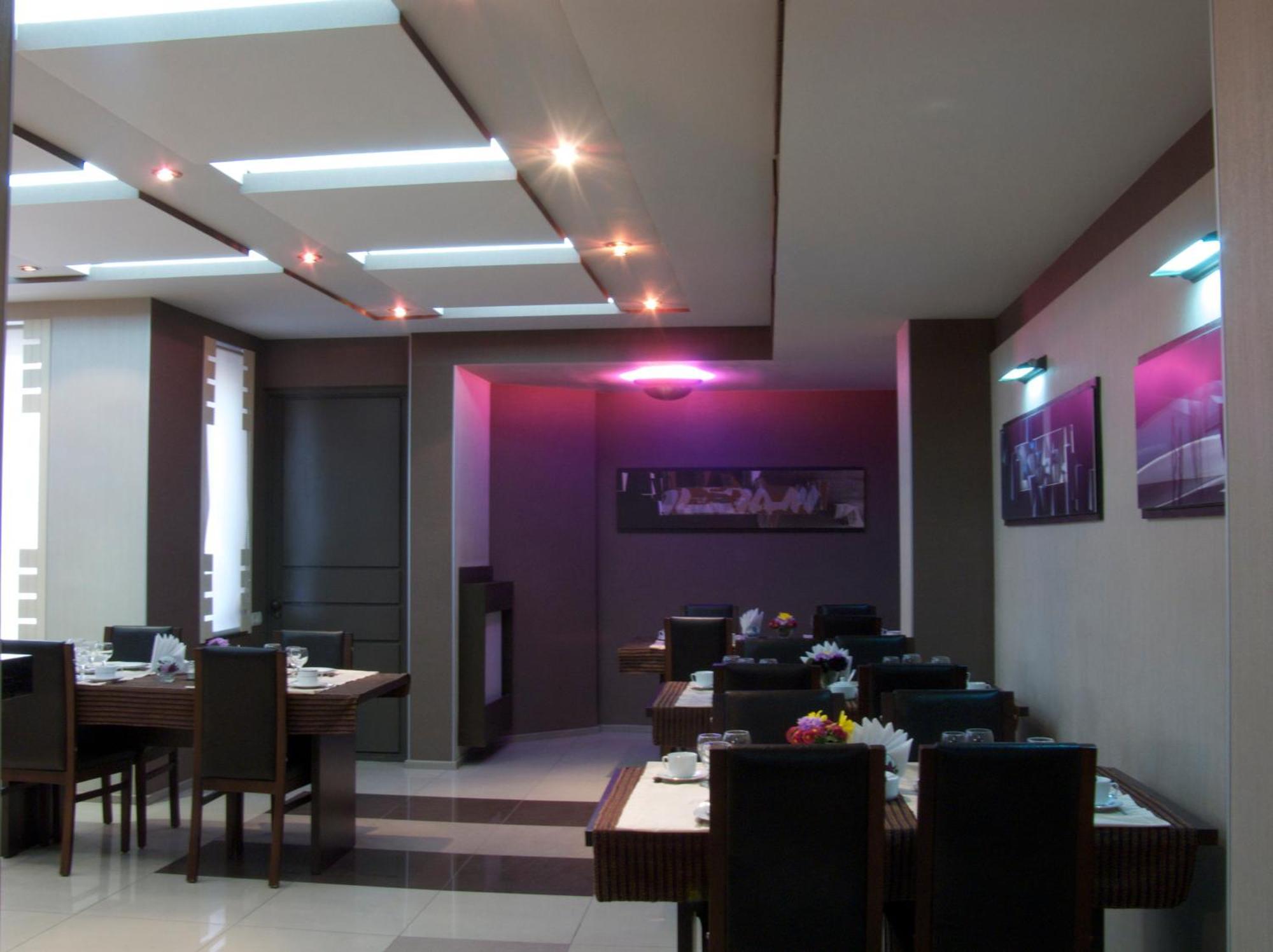 Iliani Hotel Тбілісі Екстер'єр фото